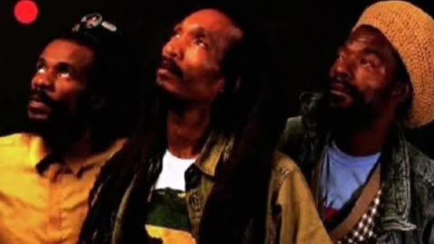 Israel Vibration - Middle East (Lyrics)
