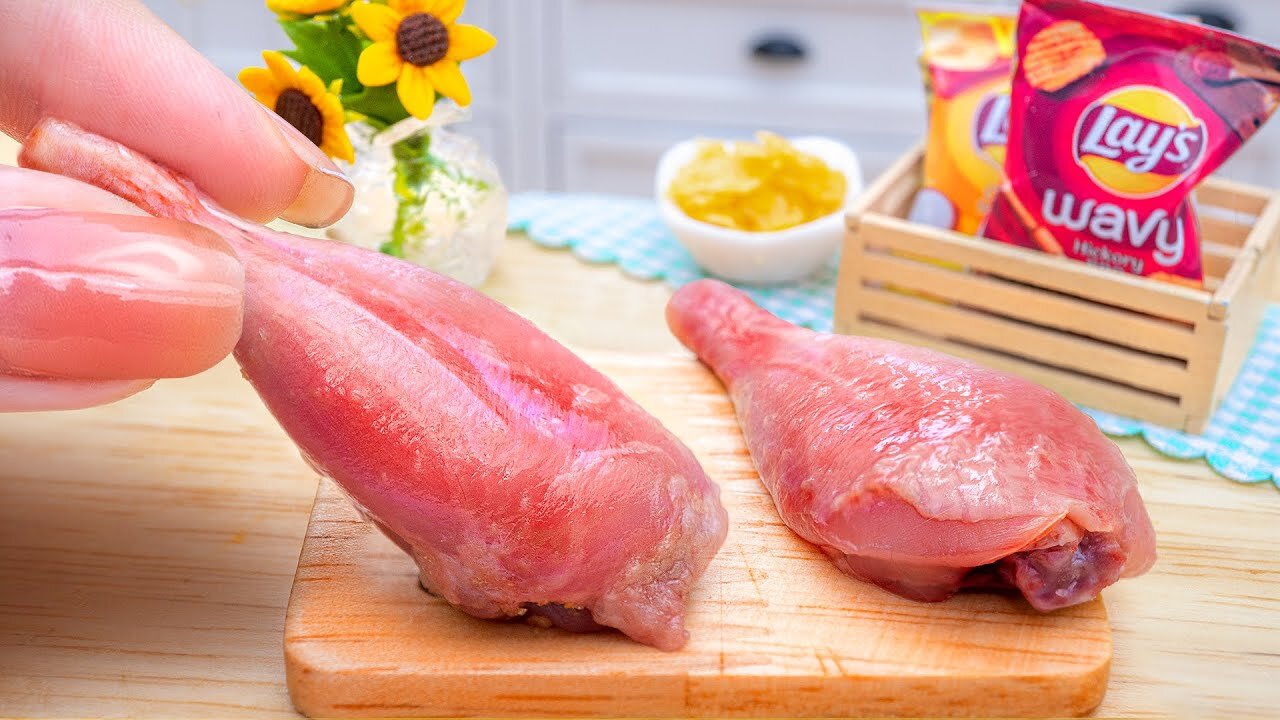 Delicious KFC😝| Miniature Kitchen Recipe 🇬🇧