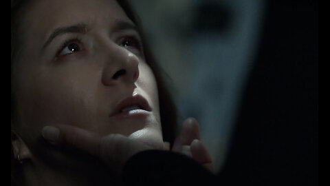 She Is Behind You | Terrifying Horror Short | The Moment You Look Back, It’s Over