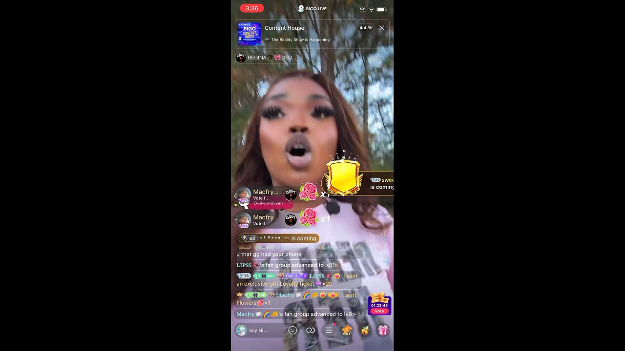 Liyah not playing with you beeze 👀 she standing on bidness