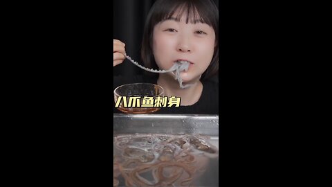 Live Raw Octopus