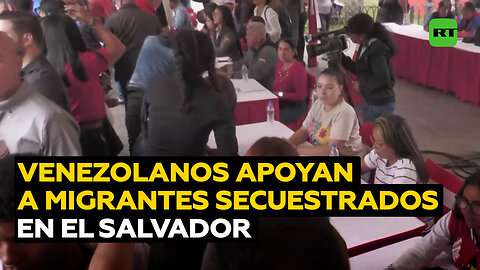 Venezolanos se movilizan para recoger firmas en apoyo a migrantes secuestrados en El Salvador