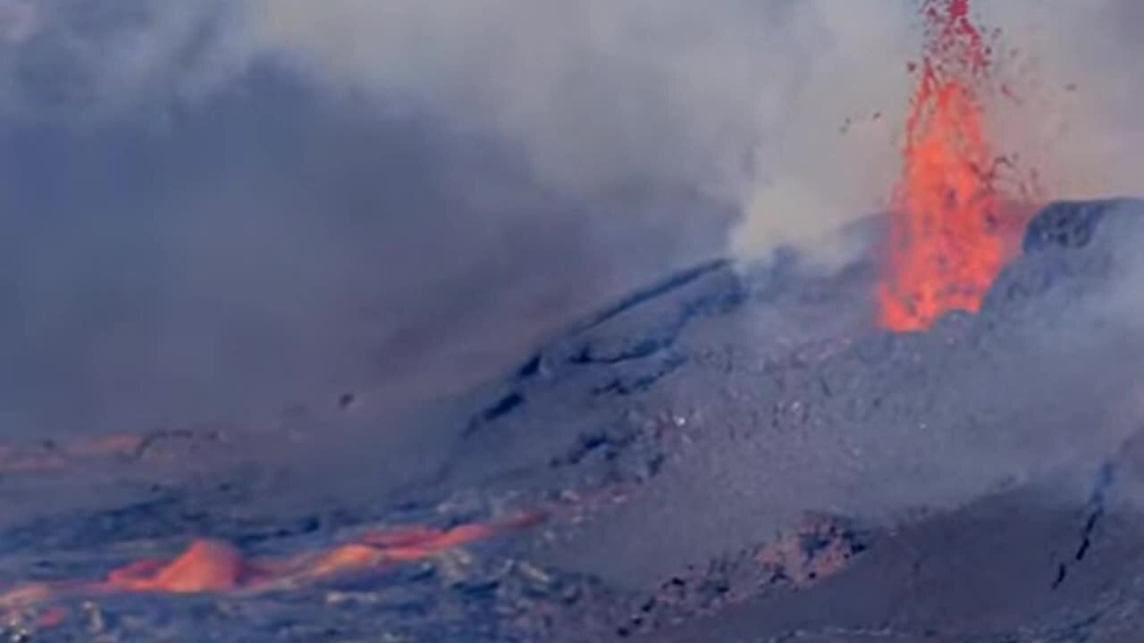 Live Volcano Eruption