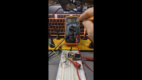Quick walkthrough of a 555 temperature-controlled fan controller 🔧