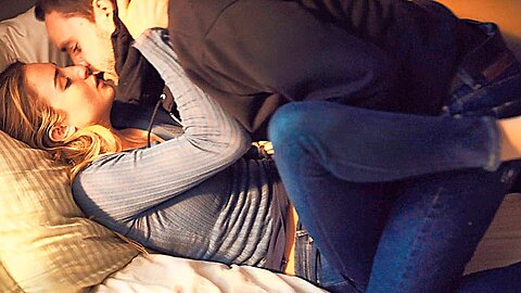 Tell Me Lies 1x01 / Kiss Scene — Lucy and Stephen (Grace Van Patten and Jackson White) 