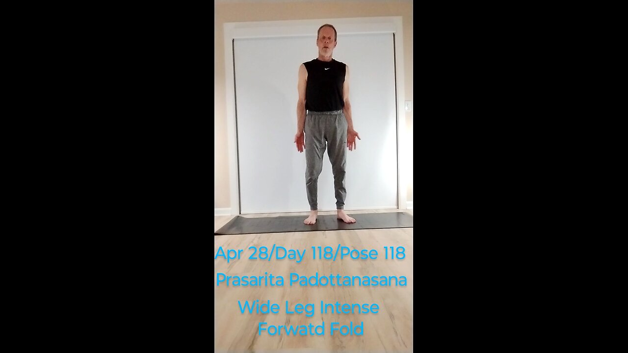Prasarita Padottanasana / Wide Leg Intense Forwatd Fold