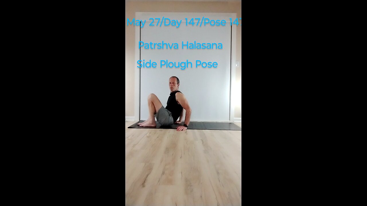Patrshva Halasana / Side Plough Pise