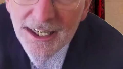 Frans Timmermans danst
