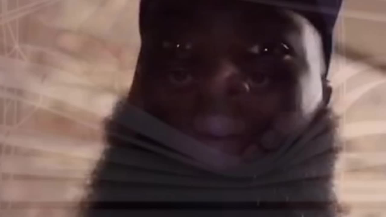 Delulu Holly Pulls up on Citizens