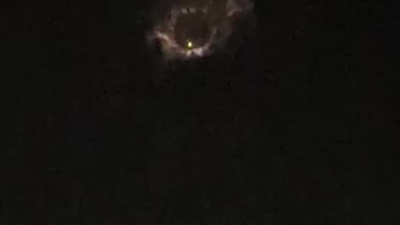 Stunning Rocket Launch Seen from Earth! 🌌🔥*