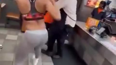 Sbeboon battle at Mcdonalds