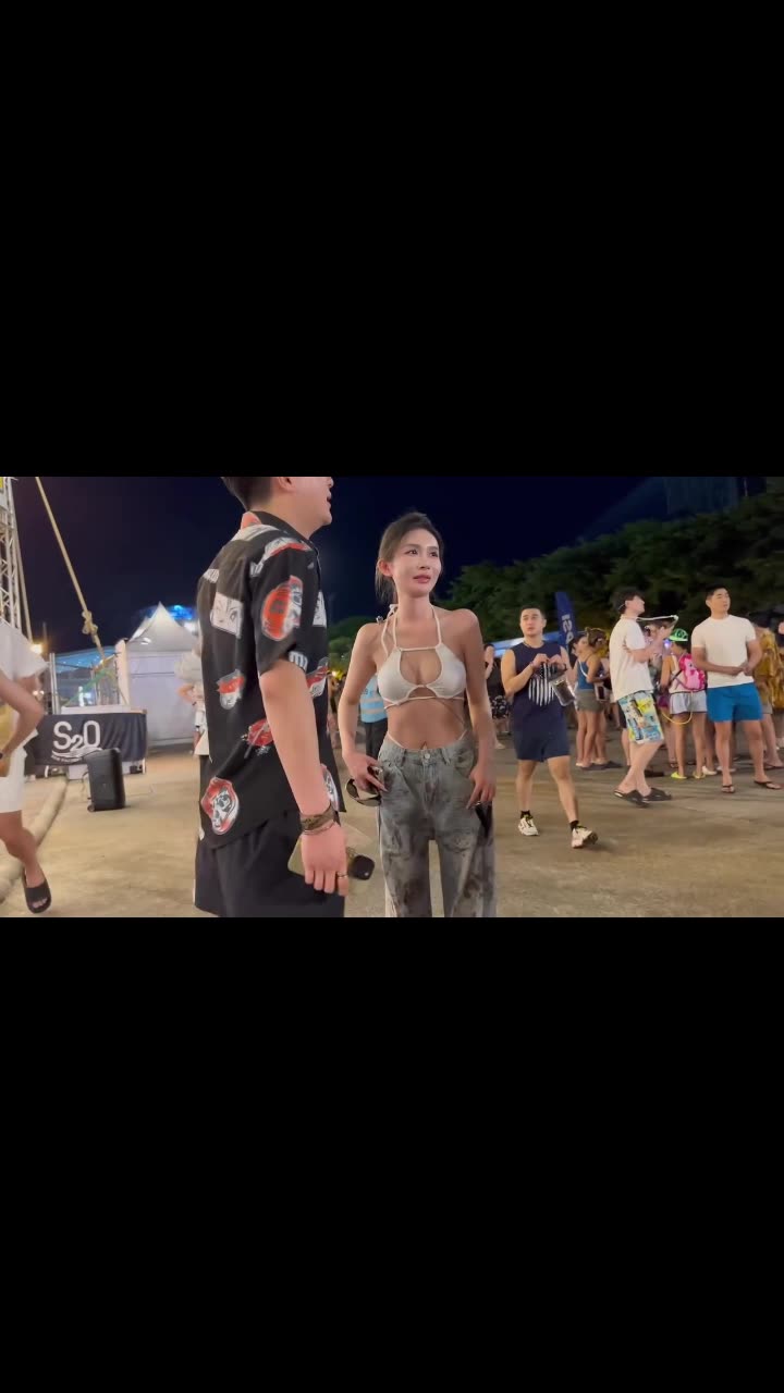 Thai nightlife with pretty girls and freelancers. #54