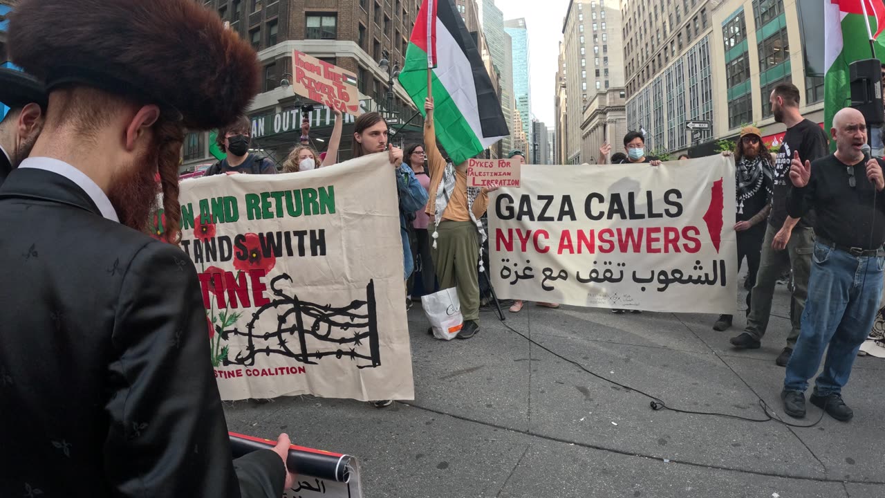 GAZA CALLS, NEW YORK ANSWERS! "Global Day of Action for Gaza" in New York City.