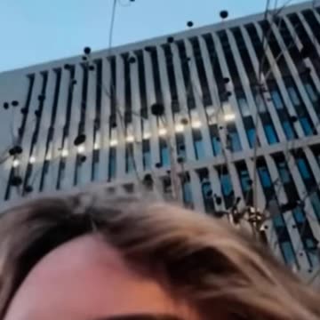 STRONG & INDEPENDENT MENTAL BREAKDOWNS - VOL. 2,073