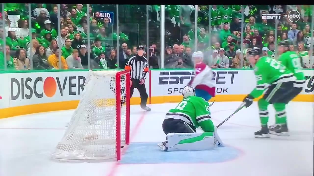 Avalanche D # 42 Josh Manson SH🥅(2)🏒Wrist-Shot Goal