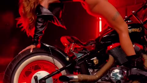 @ella.rue Motorbikes make me h........