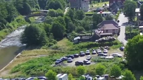 Romanian Festival Vibes in Brezoi ⛺🎶🇷🇴 – Festival în România, corturi și munți