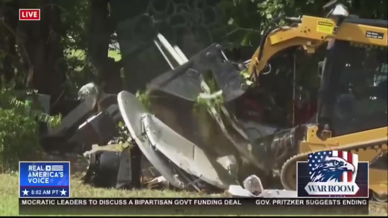 Breaking⛔️President Trump is serious! This is live footage of the homeless encampment being bulldozed in DC