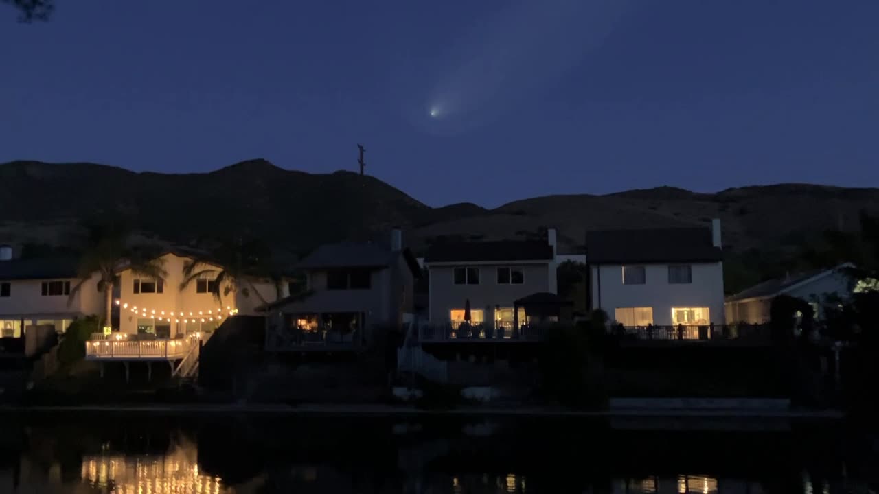 Rocket launch from Vandenberg SFB. SpaceX Starlink