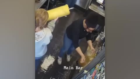 Funny Restaurant Fails