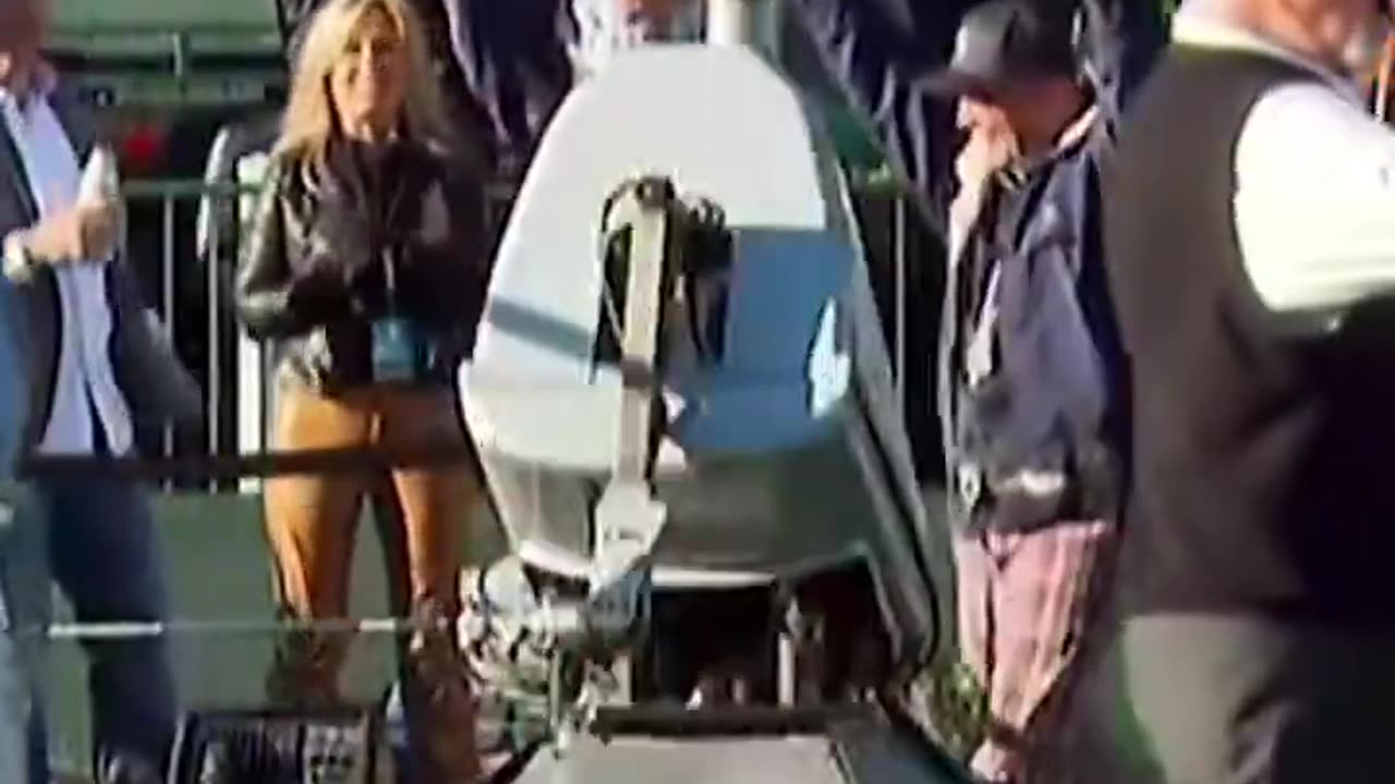 Robot makes a hole-in-one Golf
