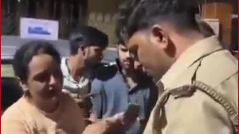 Noida Viral Video: Girl Slaps Youth, Gets Slapped Back in Front of Police – Action Taken