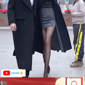 🔥 Mongolian Robe in Street Style, A Colorful Fusion in 4 Different Transitions #streetfashion #style