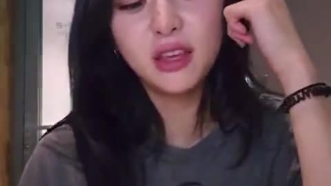 Le sserafim Yunjin Kpop 2025