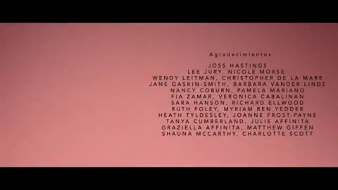 HISTORIAS QUE NOS UNEN _ Corto de Navidad 2020 _ Disney España Oficial