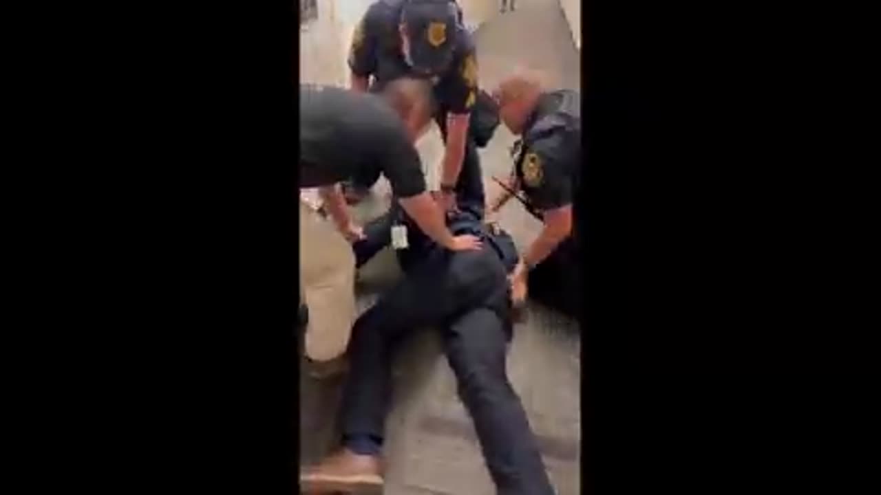 Senator Padilla gets cuffed temporarily after disrupting Noem's press conference LMAO