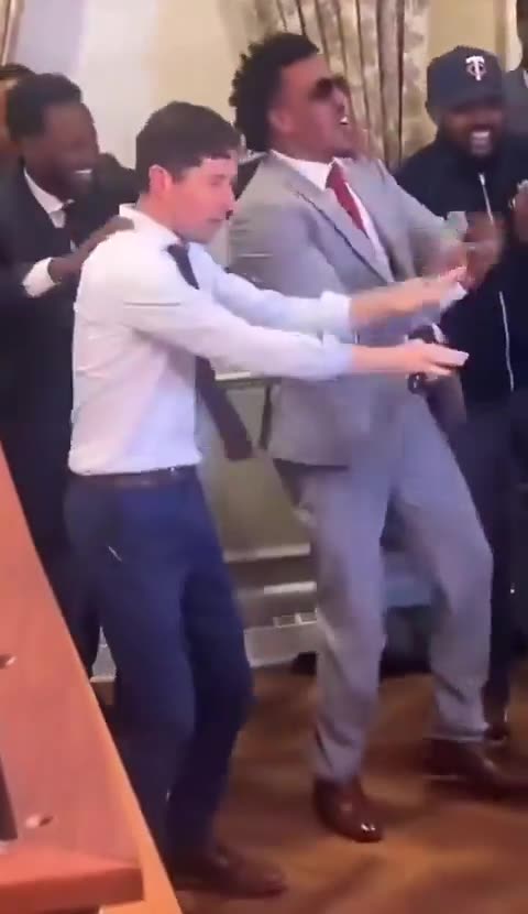 Mayor of Minneapolis celebrating after they stole 100 million from Minnesota taxpayers ...