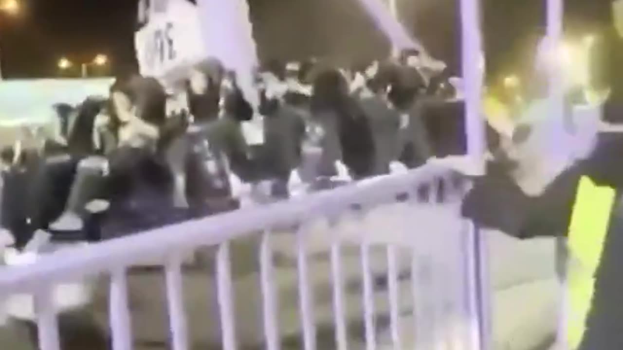 The moment a ride snapped in half at an amusement park in Saudi Arabia