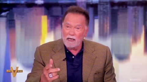 BOOOOOOOM!!!💥🔥🔥🔥 —ARNIE DROPPING BOMBS ON THESE WITCHES!!!