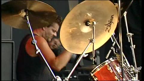Anouk - Close Up