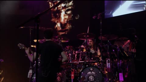 Beyond This Life (extended) - Dream Theater (live)