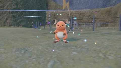 Pokémon Scarlet: Shiny Pikachu evolves into Raichu