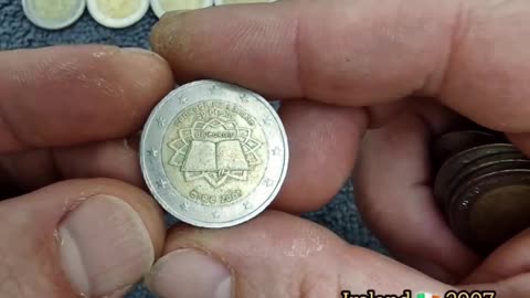 Rare 2 Euro Coin Hunt 💸 #shorts #rarecoins #2eurocoin #eurocoinhunt