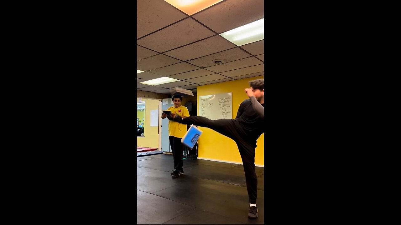 Surprise! Wong Gerk! #yeshua #jesus #wingchun #kungfu #vingtsun #gungfu #feiyue #kick #sidekickk