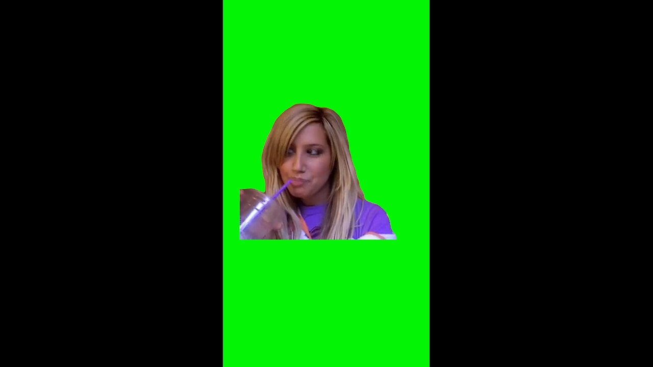 “Chillin’, Surfing YouTube” Ashley Tisdale | Green Screen