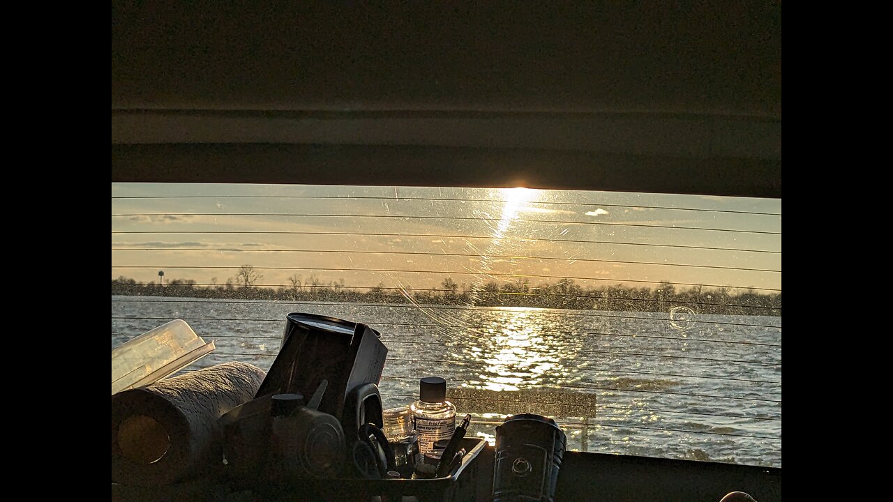 SUV LIVING