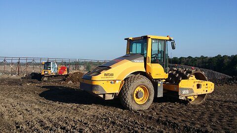 ⚠️2024🚧 Construction @ Work Operating Heavy Duty Roller Compactors in Ottawa 🍁 Canada 🏗️