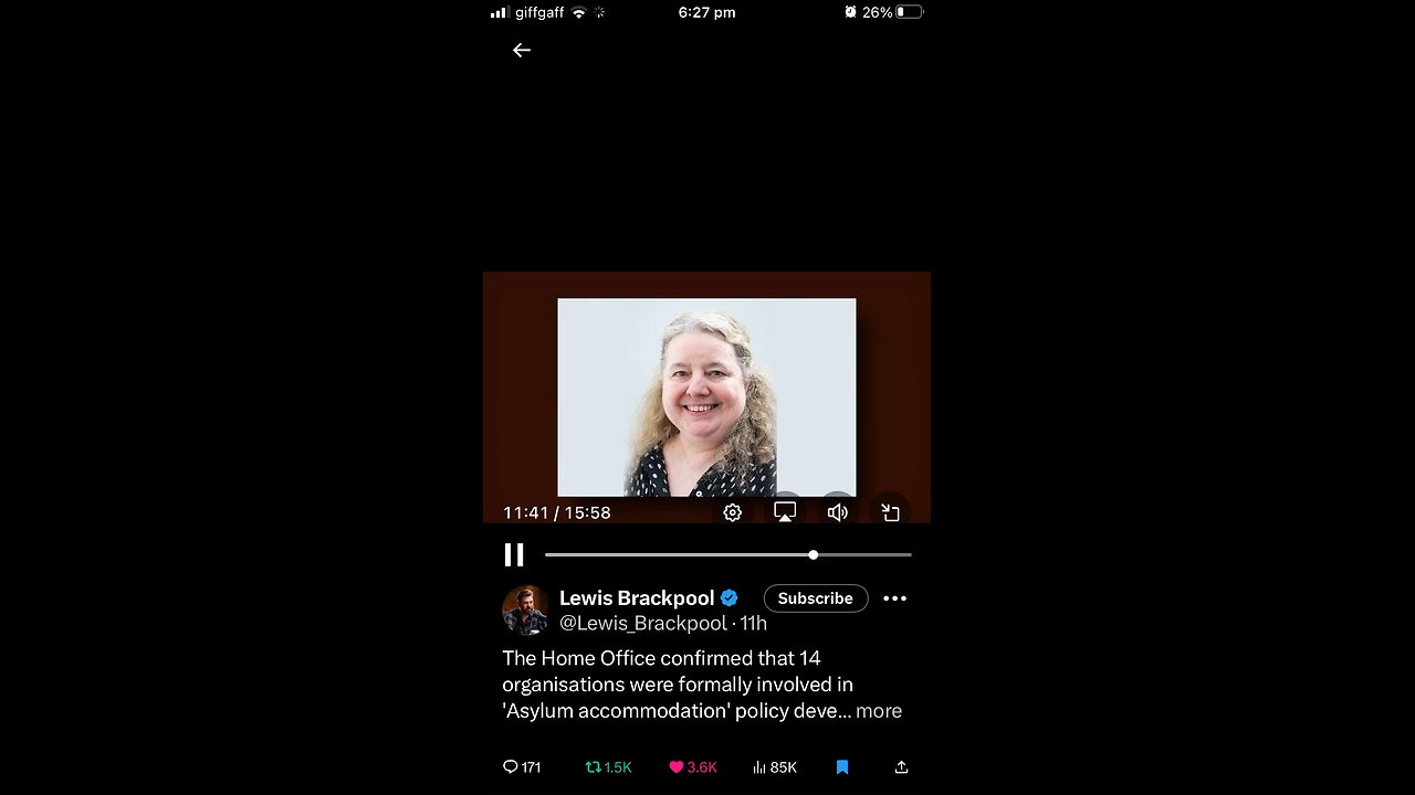 Lewis Brackpool : Home Off-ice ,contracts