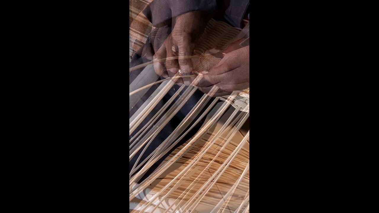 The Lotus Rattan Chair:A Fusion of Tradition and Modern Design