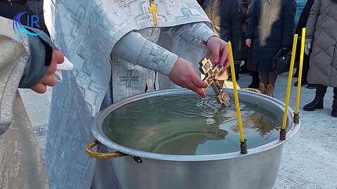 Vie du Donbass - Les ouvriers de l'usine Makeevkoks fêtent l'Epiphanie