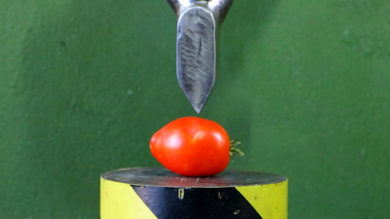 Hydraulic Press VS Tomato