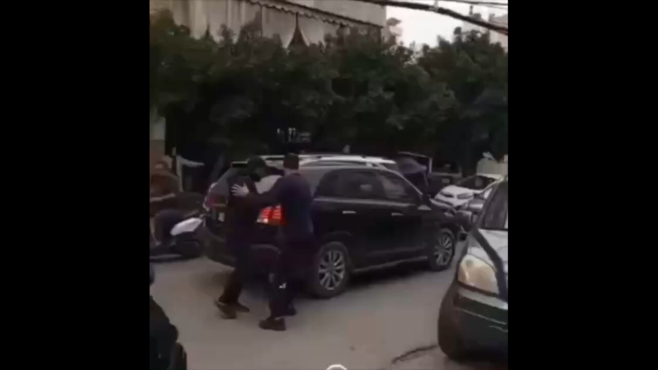 Panic in Beirut: Families Flee as Israel Threatens to Strike Two Schools in Dahye Pt.1