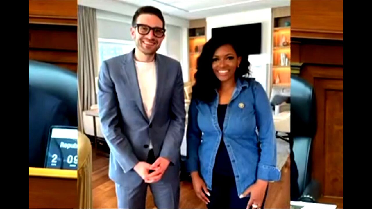 BENNY JOHNSON ON... the fraud that IS Jasmine Crockett!!