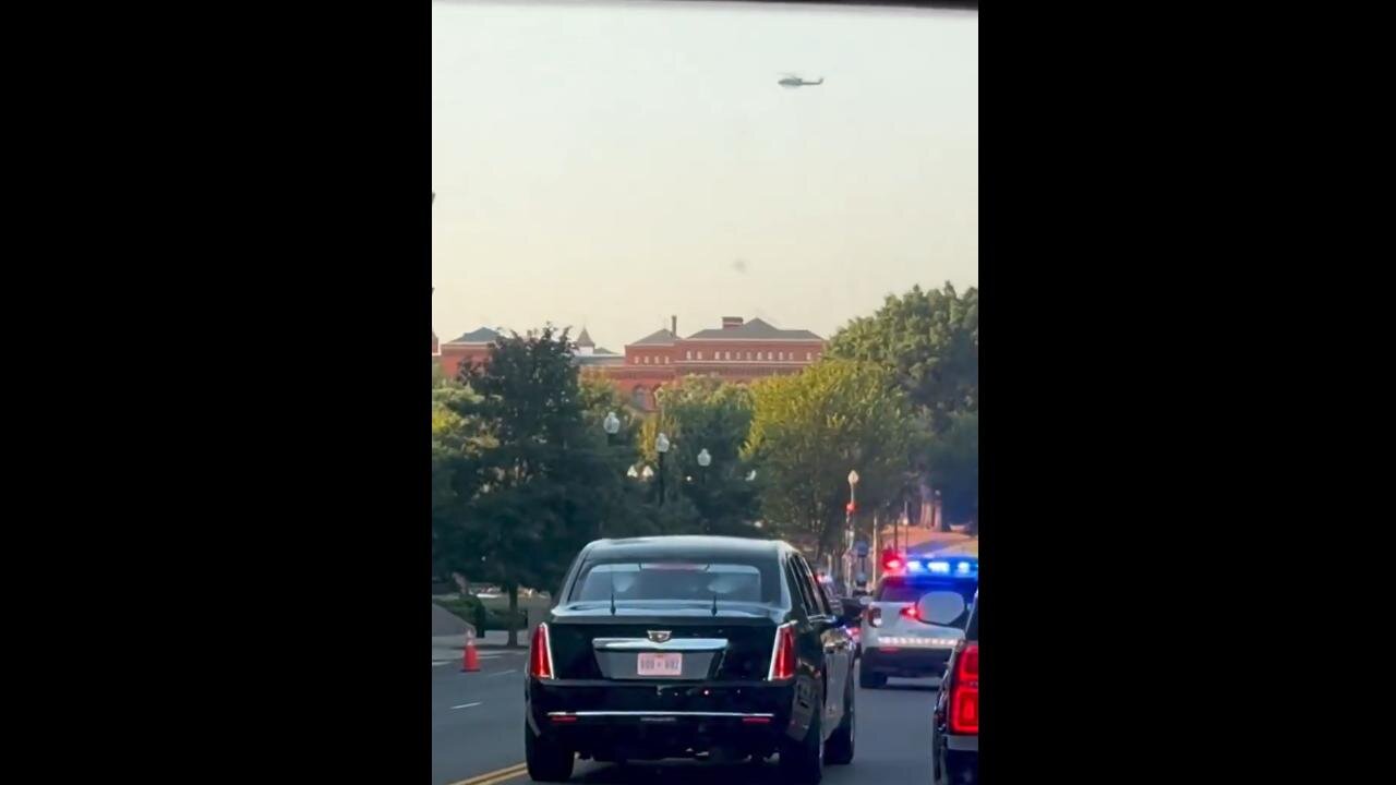 President Trump's Riding Around DC in Presidential Limo to See Progress in Making DC SAFE AGAIN
