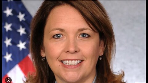 Ex-Clinton Military Aide Alleges President Molested Air Force One Flight Attendant