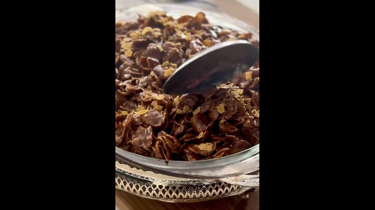 CHOCOLATE CORNFLAKE DESSERT